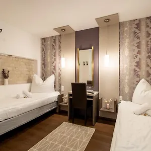  Szálloda Amadea - Cityhotel