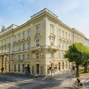 5* Szálloda Hyperion